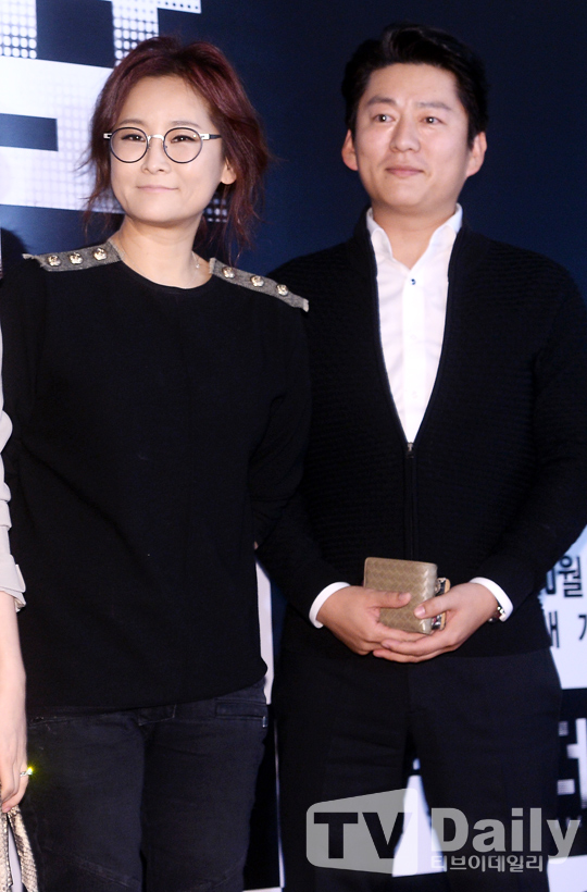 Singer Park Sun-joo Mourns the Passing of Her Father