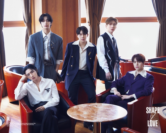 Juhoney of MONSTA X Presents a New Musical Direction