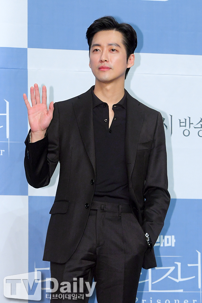 Namgoong-min Proves His Impact with 'Doctor Prisoner'