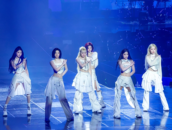 NMIXX Celebrates Touching Moments at Their First Solo Concert with Fans