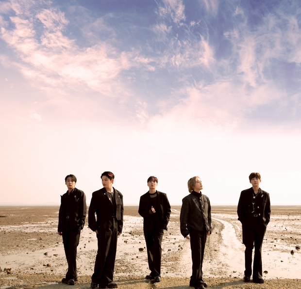 EPTRAVERSE Achieves Oricon 4th Place with First Mini Album 'Harmony'