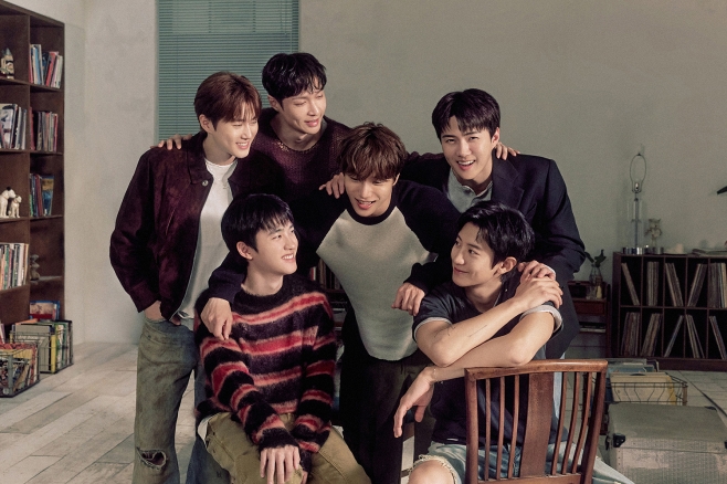 EXO Teases New Winter Song 'I’m Home'