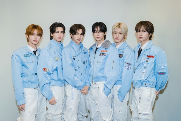 TWS Menarik Perhatian Penggemar Jepang dengan Energi Segar