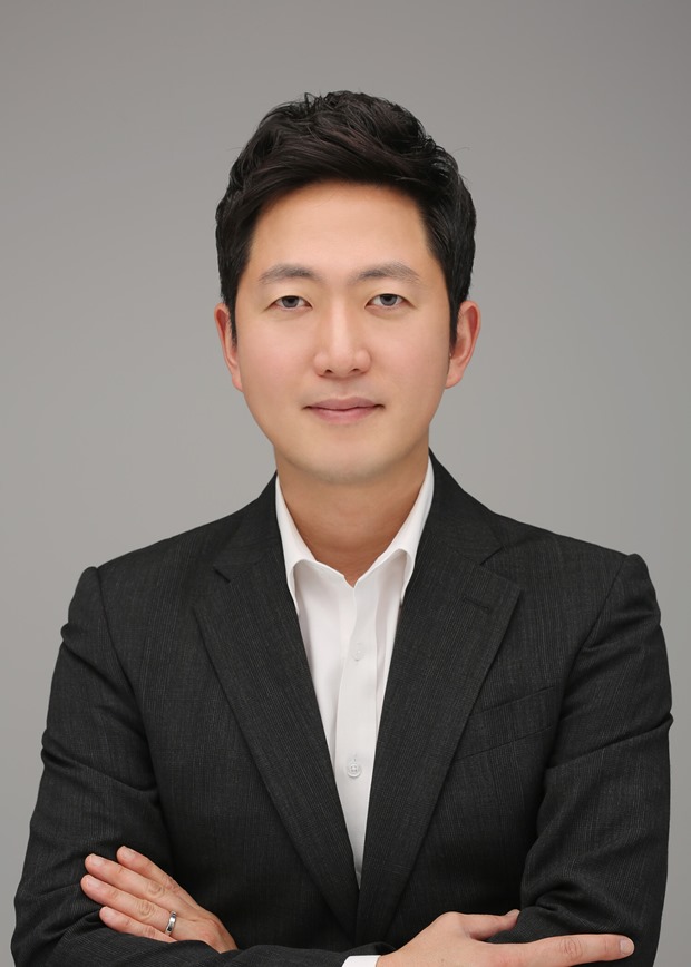 HYBE 2.0: CEO Lee Jae-sang Sets the Stage