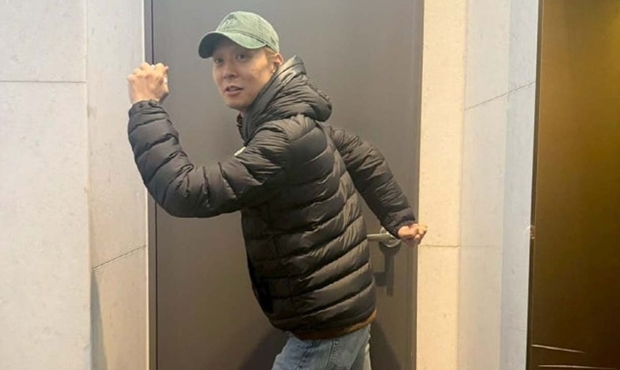 Park Yoochun Returns to Korea After 5 Years, Talks About Exciting Future