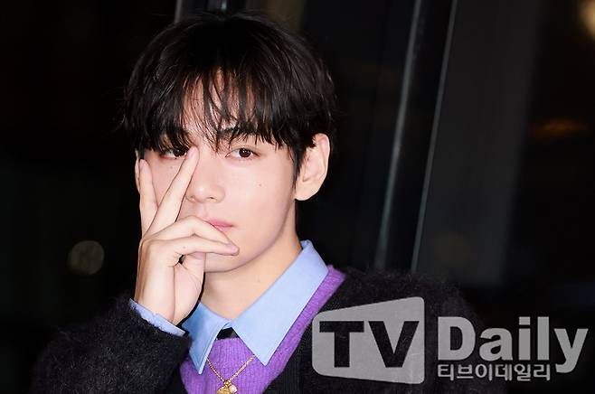 BTS's V First Korean Male Celebrity to Surpass 70 Million Instagram Followers