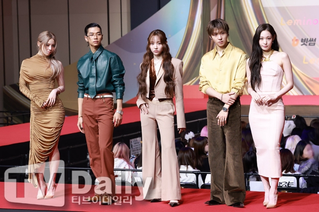 All Day Project Continues 4-Member Activities Following Annie's Return to College