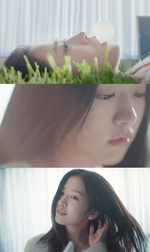 아이브 안유진, 청순한 매력 담은 커밍순 필름 공개