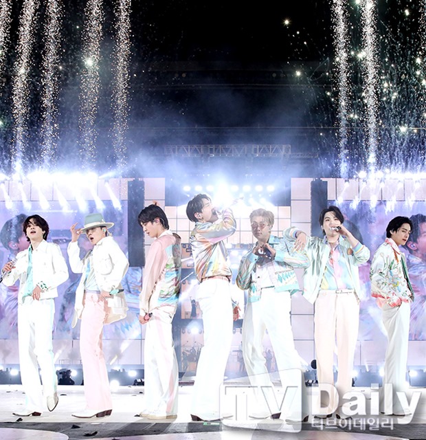 방탄소년단, 월드투어 전석 매진 기록