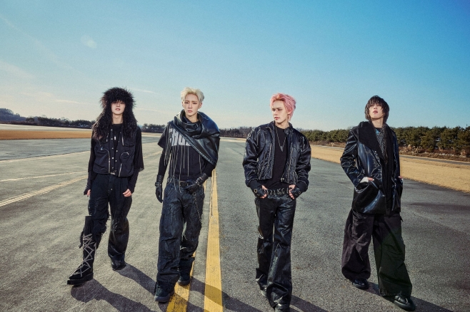 신예 밴드 AxMxP, 신보 초동 8만 장 돌파… 성장 가도를 달리다