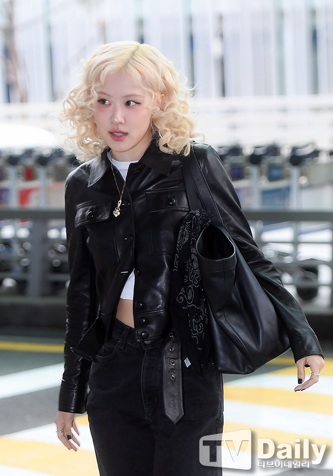 Rosé to Become First K-Pop Soloist on Grammy Stage