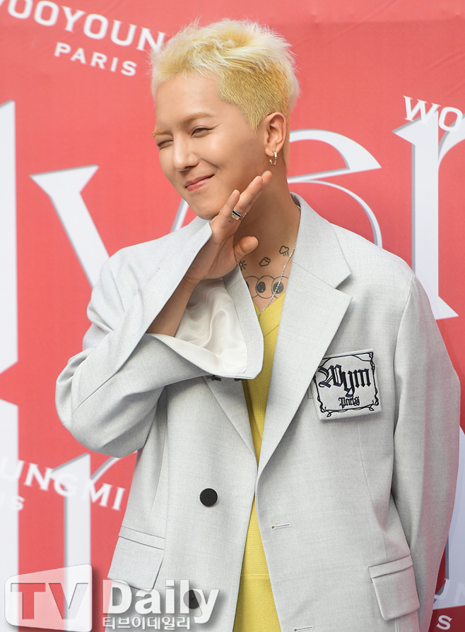 송민호, 부실 군 복무로 3월 첫 공판 예정