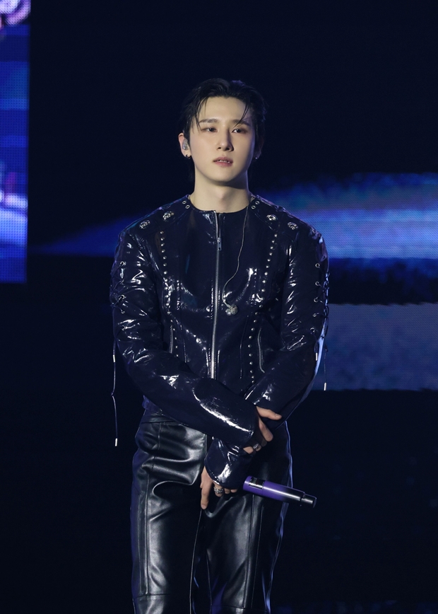 I.M Surprises Fans with Head-Shaving Before Military Enlistment