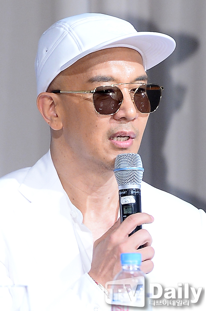 Gu Jun-yeop Reveals Heartfelt Handwritten Letter to Late Seo Hee-won