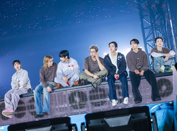 BTS Holds Top 3 Position on Billboard for Four Consecutive Weeks... Continuing Momentum with North America Tour