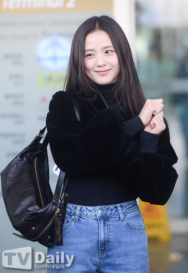 블랙핑크 지수, 가족 논란과 크레딧 수정으로 인한 후폭풍