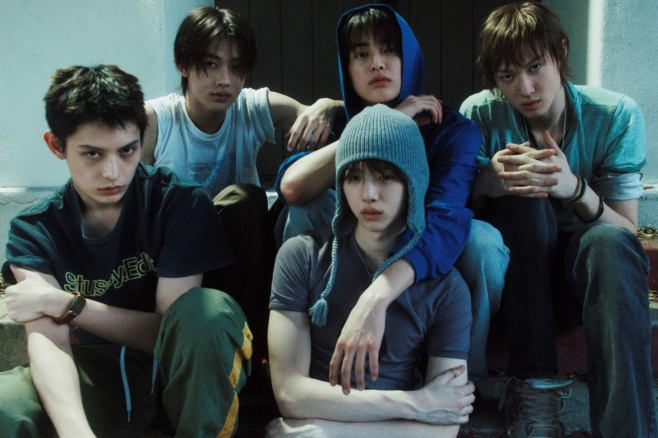 코르티스의 ‘REDRED’, 글로벌 차트에서 돌풍