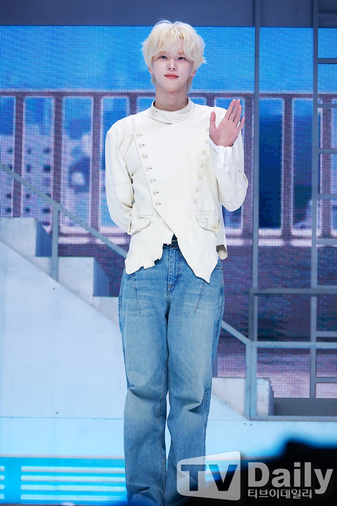 TWS's Shin Yu Comments on Surpassing 1.16 Million Pre-orders