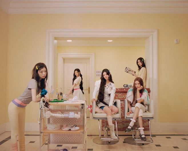 '컴백 D-1' 아일릿, 테크노로 색다른 변신 예고