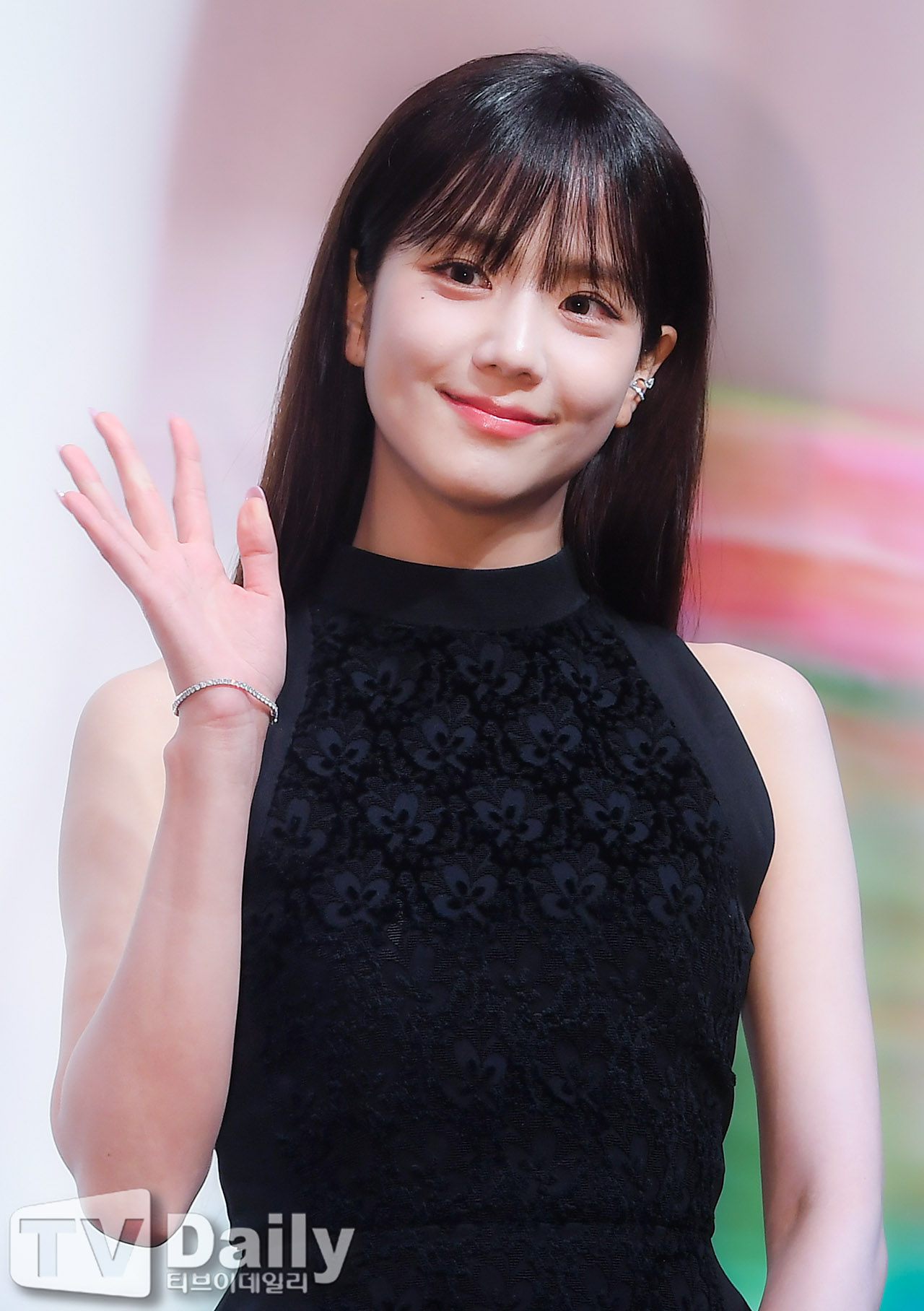 Jisoo BLACKPINK Hadapi Kontroversi Pengembalian Kostum…Desainer Mengatakan 'Dalam Penyelesaian'