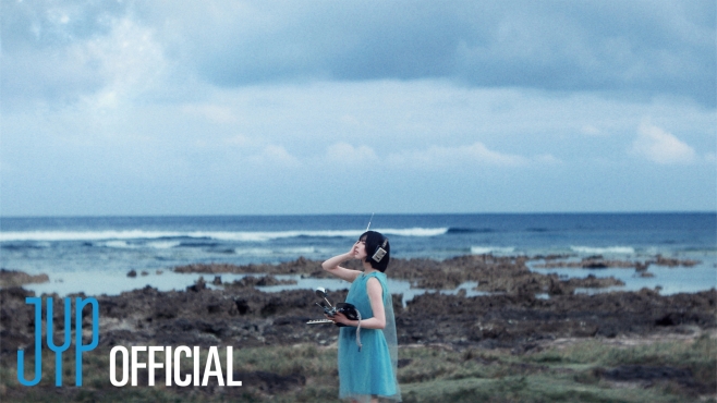 NMIXX Unveils Enigmatic Visuals in ‘Heavy Serenade’ Music Video Teaser