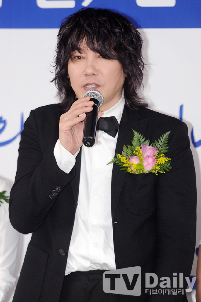 Kim Jang-hoon Reveals Why He Hasn't Married: Waiting for His Former Love
