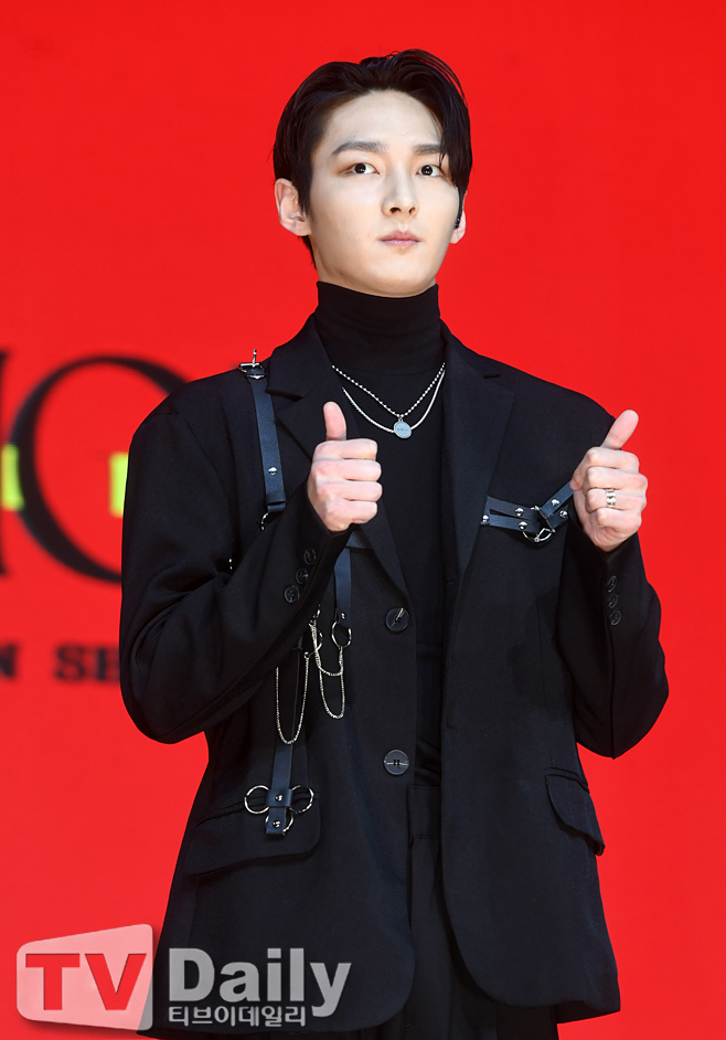 Baek Joo-Ho Daftar Militer Hari Ini... Hentikan Aktivitas SF9