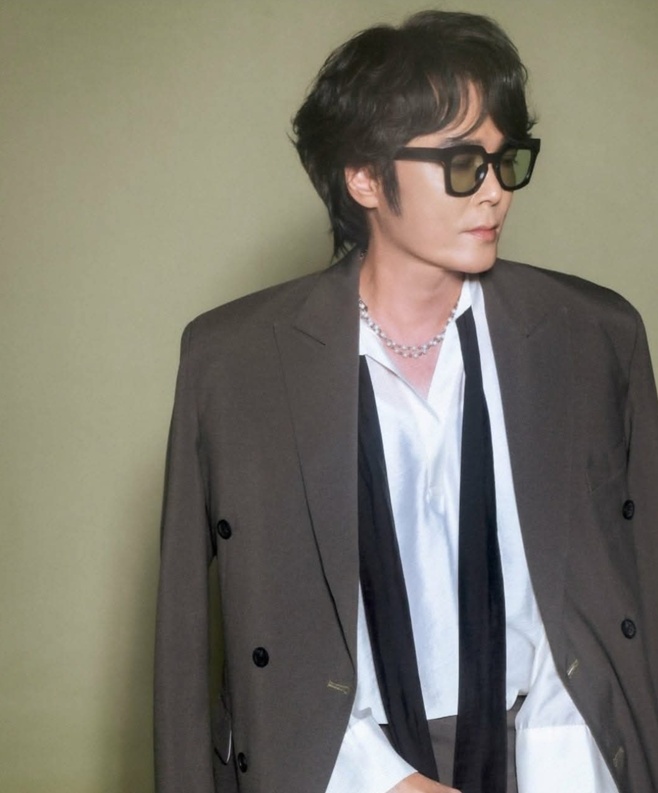 K2's Kim Sung-myeon Launches 35th Anniversary Project with New Song 'At the Center of Life'