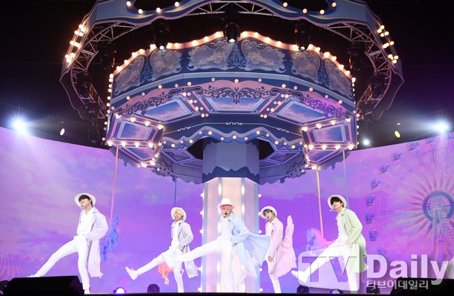BTS, TXT, dan Cortis Memimpin Sukses Global untuk Big Hit Music
