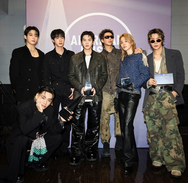 Minister Choi Hwi-young Sends Congratulations to K-Pop Artists: 'K-Pop at the Heart of Culture'