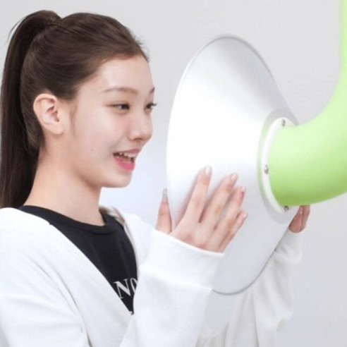 Adik Jihyo, Park Seoyeon, Akan Debut di Grup Perempuan Baru HYBE