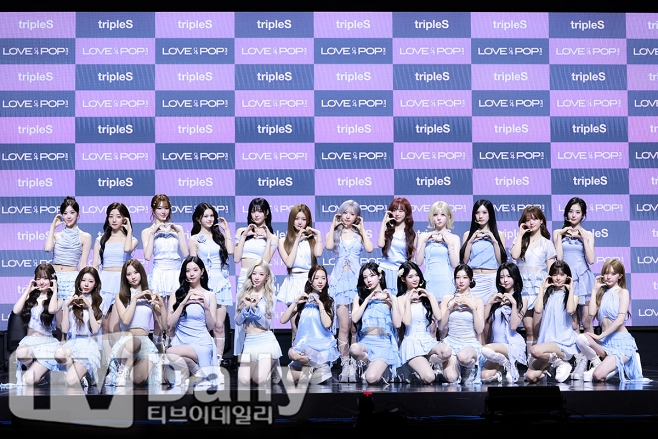 Triple S Mekar dengan 'Baby Flower' di Seluruh Asia