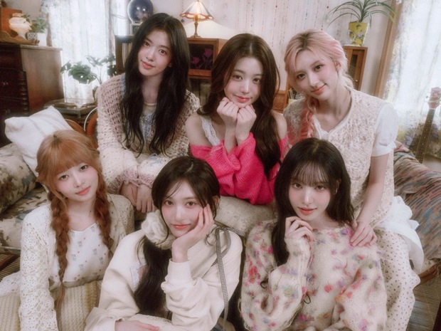 IVE Dominates Japanese Music Charts with No. 1 on Oricon and Billboard Japan